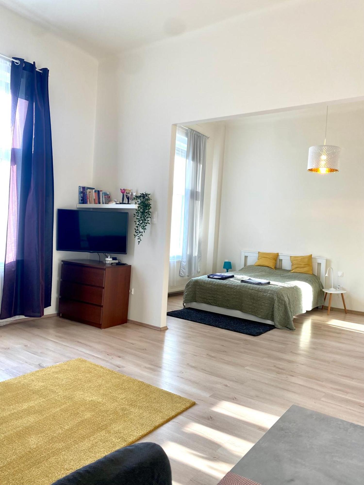 B32 Gellert Apartment Budapeste Exterior foto